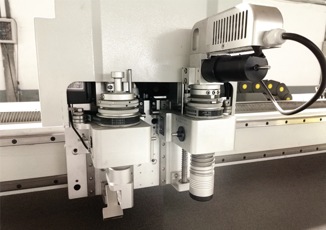 Leather Cutter Machine