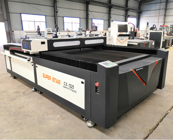 SUPERSTAR 1325CO2 Laser Engraving and Cutting Machine Will be Sent to Romania