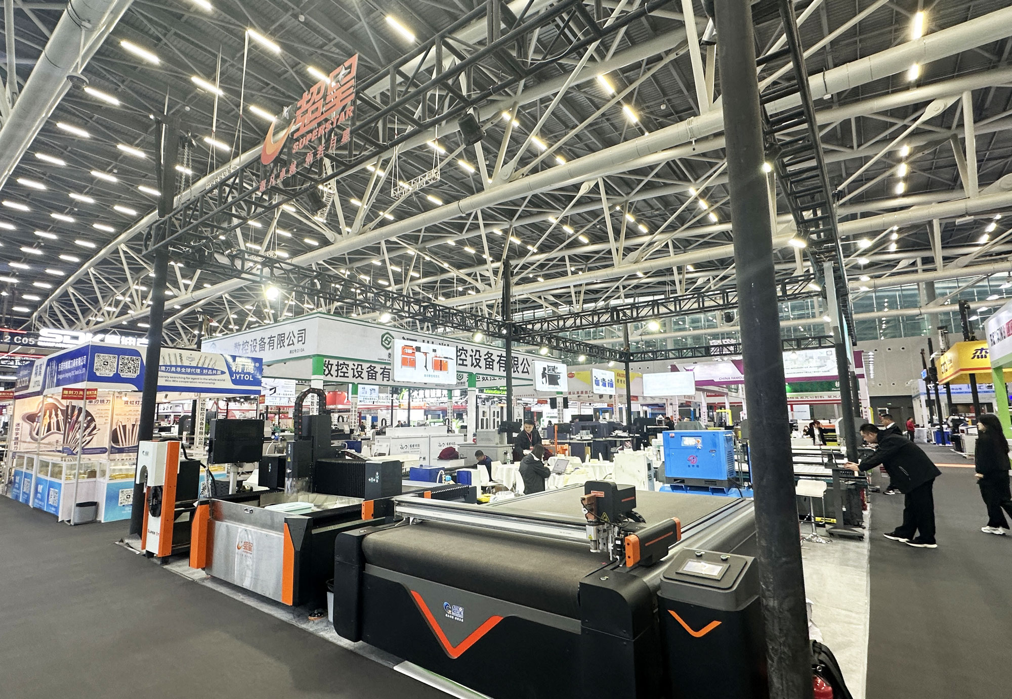 Boost Output: Practical Tips to Maximize Multi-Spindle & Rotary CNC Efficiency