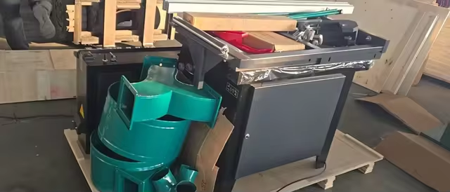 S-45 sliding table panel saw for cabinet and wardrobe panel cutting