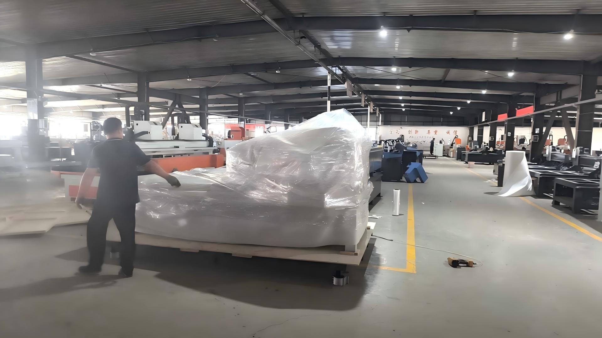 Custom Color, Custom Logo, Ready to Ship: How a Philippine Workshop Ordered a Branded 1325 CNC Router for Furniture Carving